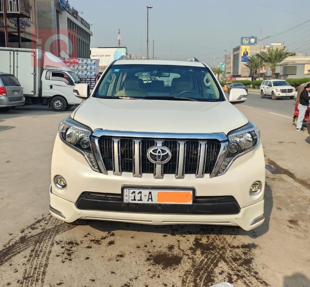 تۆیۆتا لاندكروزر پرادۆ